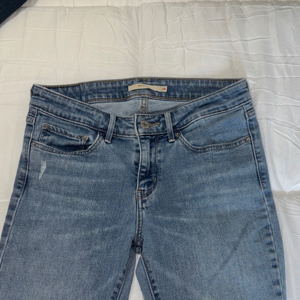 Levi’s-Stylish Blue Skinny Jeans Soze 28